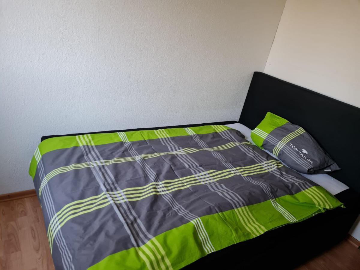 Ruhige Und Erholsame Wohnung Mit Balkon Gottingen Bagian luar foto