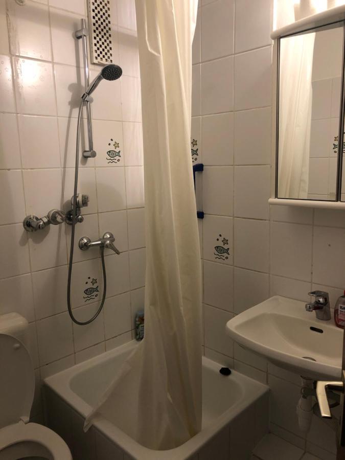 Ruhige Und Erholsame Wohnung Mit Balkon Gottingen Bagian luar foto